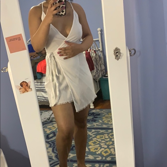White wrap around Low cut dress - Picture 3 of 5